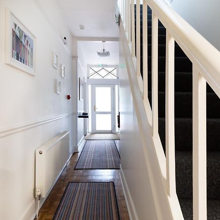Oasis House 호텔 팰머스 외부 사진
