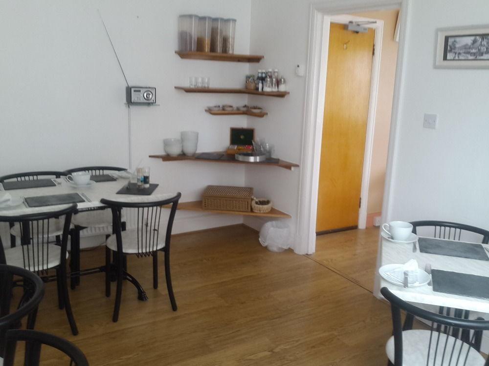 Oasis House 호텔 팰머스 외부 사진