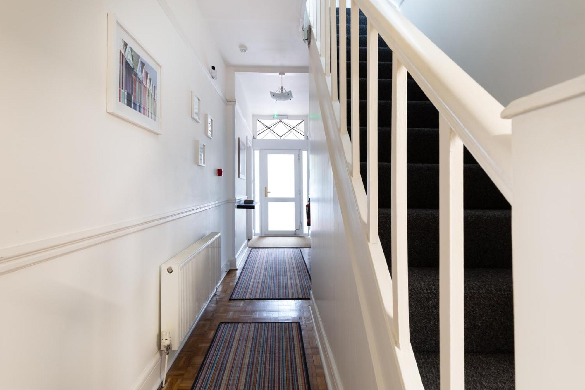 Oasis House 호텔 팰머스 외부 사진